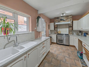 Photo 13- click for photo gallery